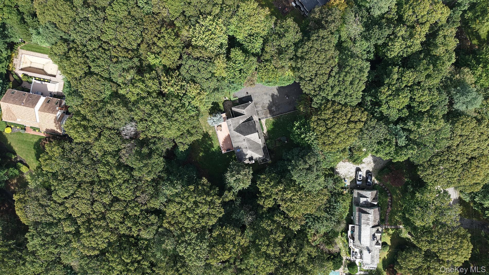 Single Family W Woodland Drive Suffolk County, NY 11792, MLS-1055126-34