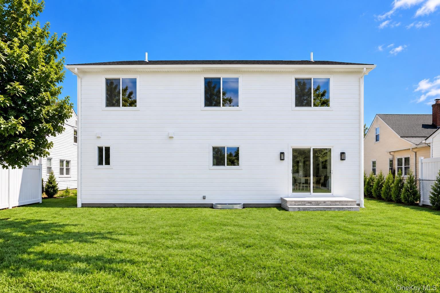 Single Family Westley Road  Nassau County, NY 11590, MLS-1055127-30