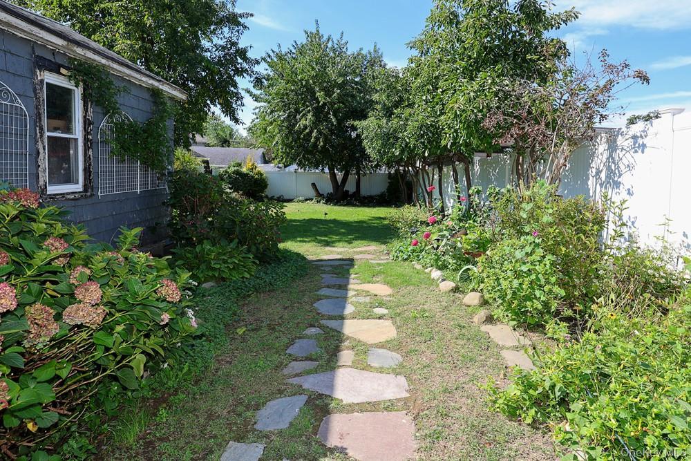 Single Family 197th Street Queens, NY 11423, MLS-1055128-41