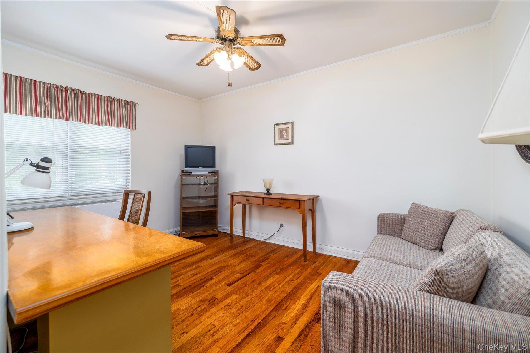 Single Family 77th Avenue  Queens, NY 11367, MLS-1055136-15