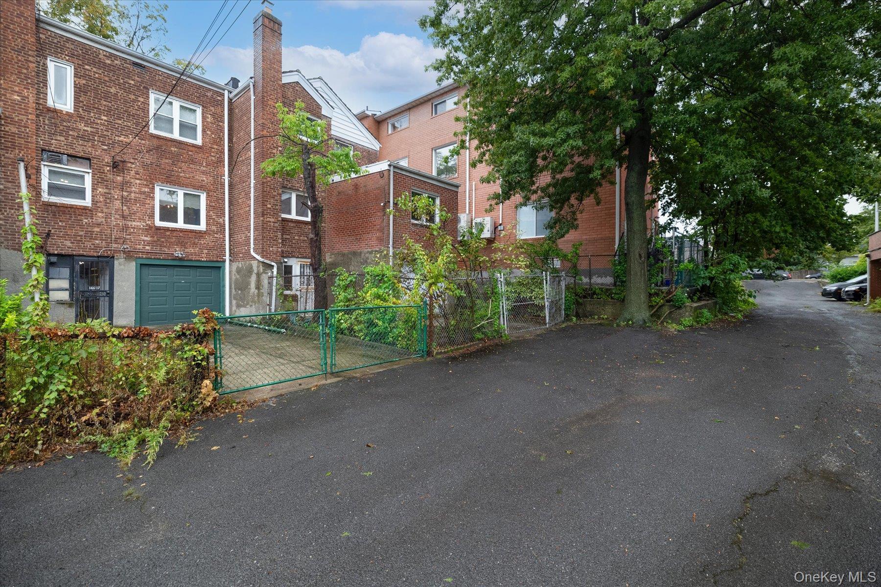 Single Family 77th Avenue  Queens, NY 11367, MLS-1055136-22