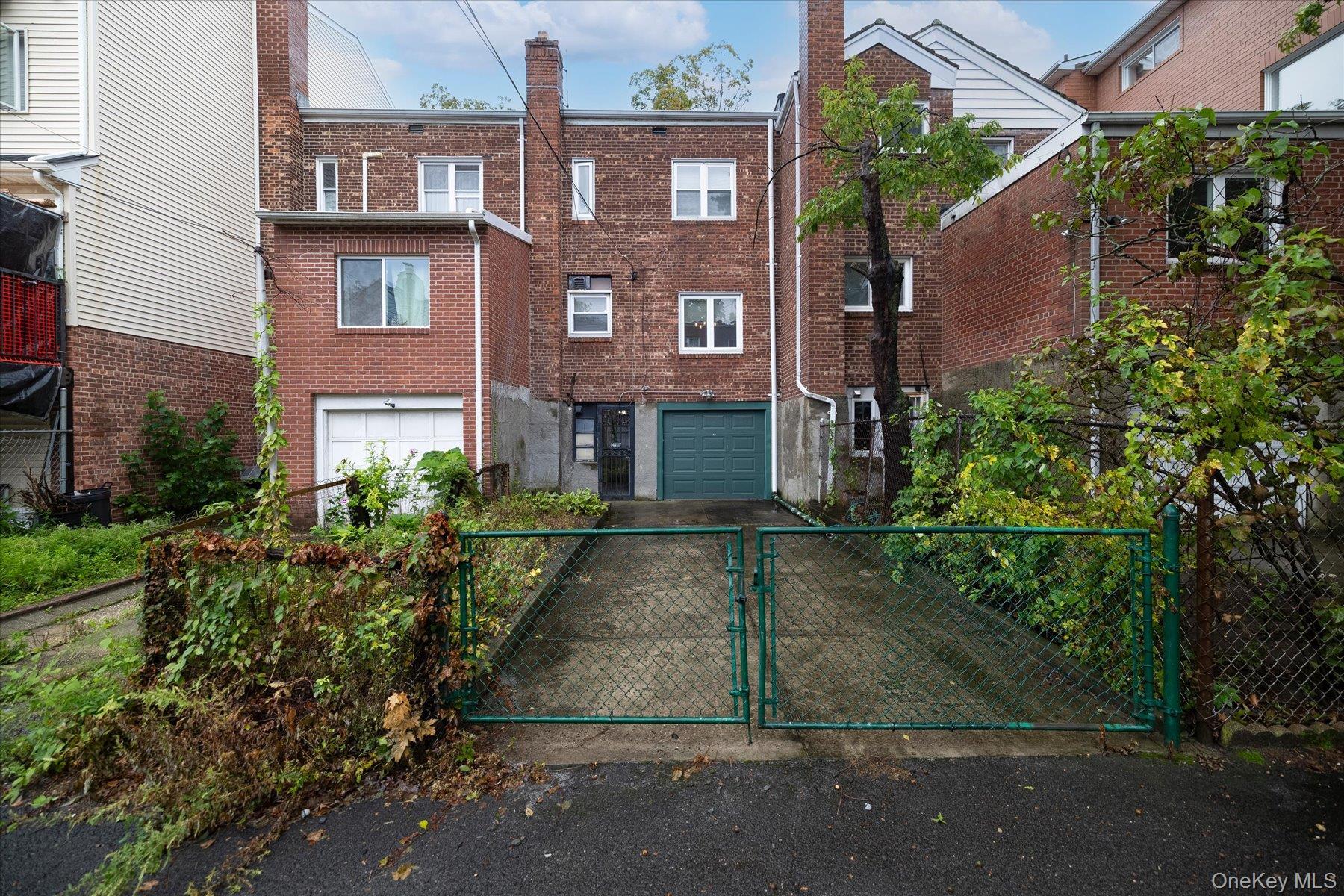 Single Family 77th Avenue  Queens, NY 11367, MLS-1055136-23