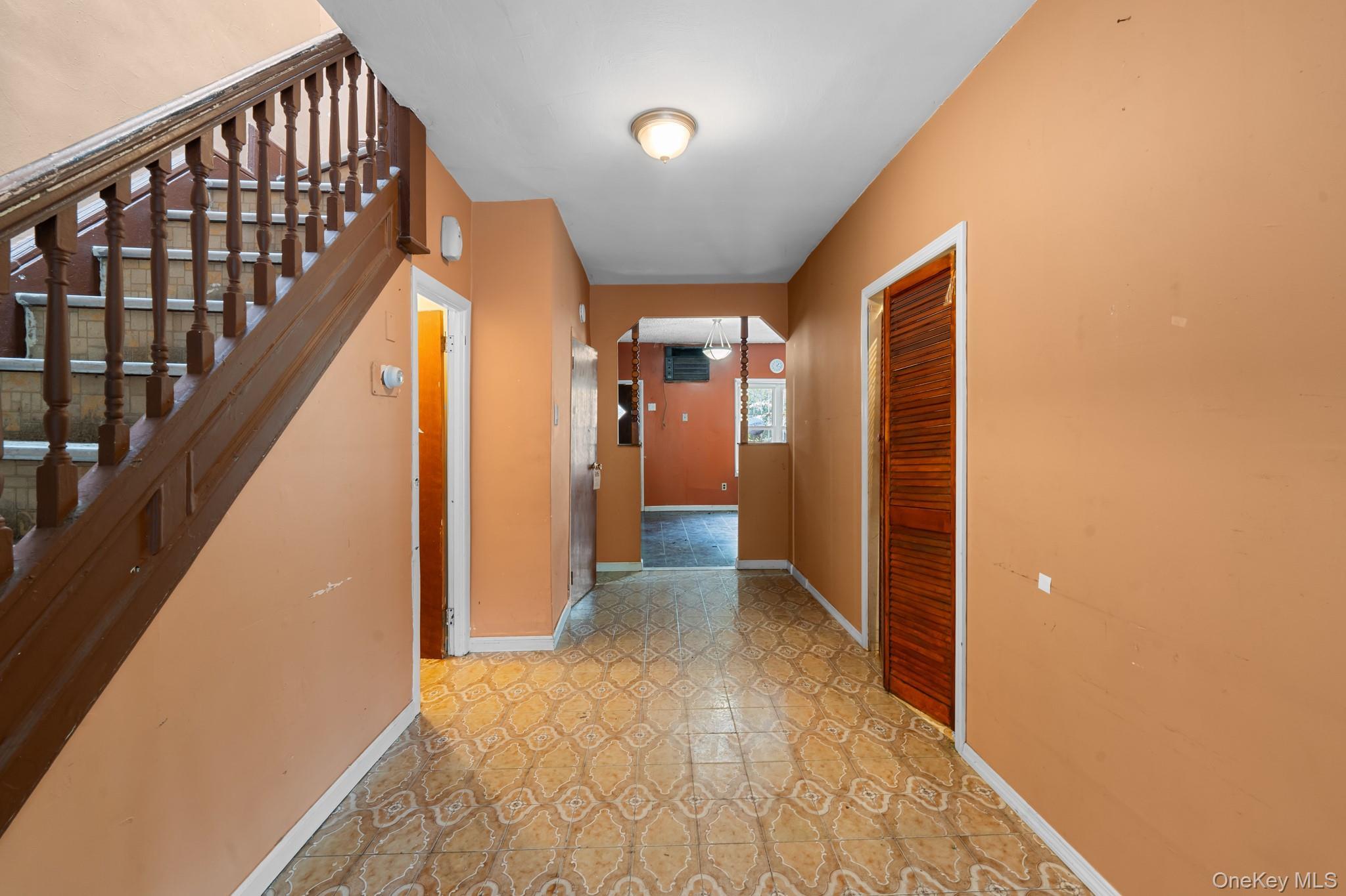 Single Family E 48th Street Brooklyn, NY 11234, MLS-1055137-3