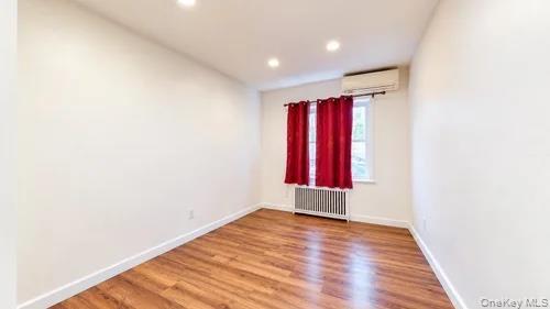 Single Family 43rd Ave Queens, NY 11368, MLS-1055139-10