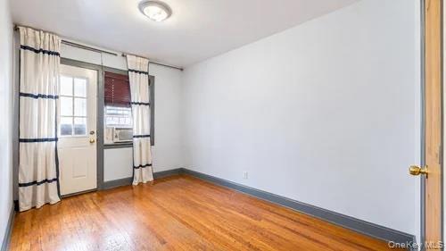Single Family 43rd Ave Queens, NY 11368, MLS-1055139-17