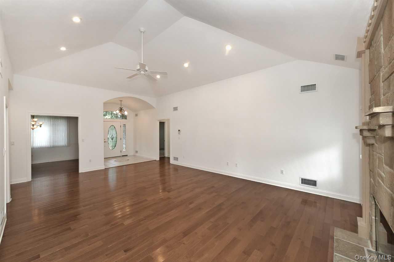 Single Family Pine Acre Boulevard  Suffolk County, NY 11746, MLS-1055168-11