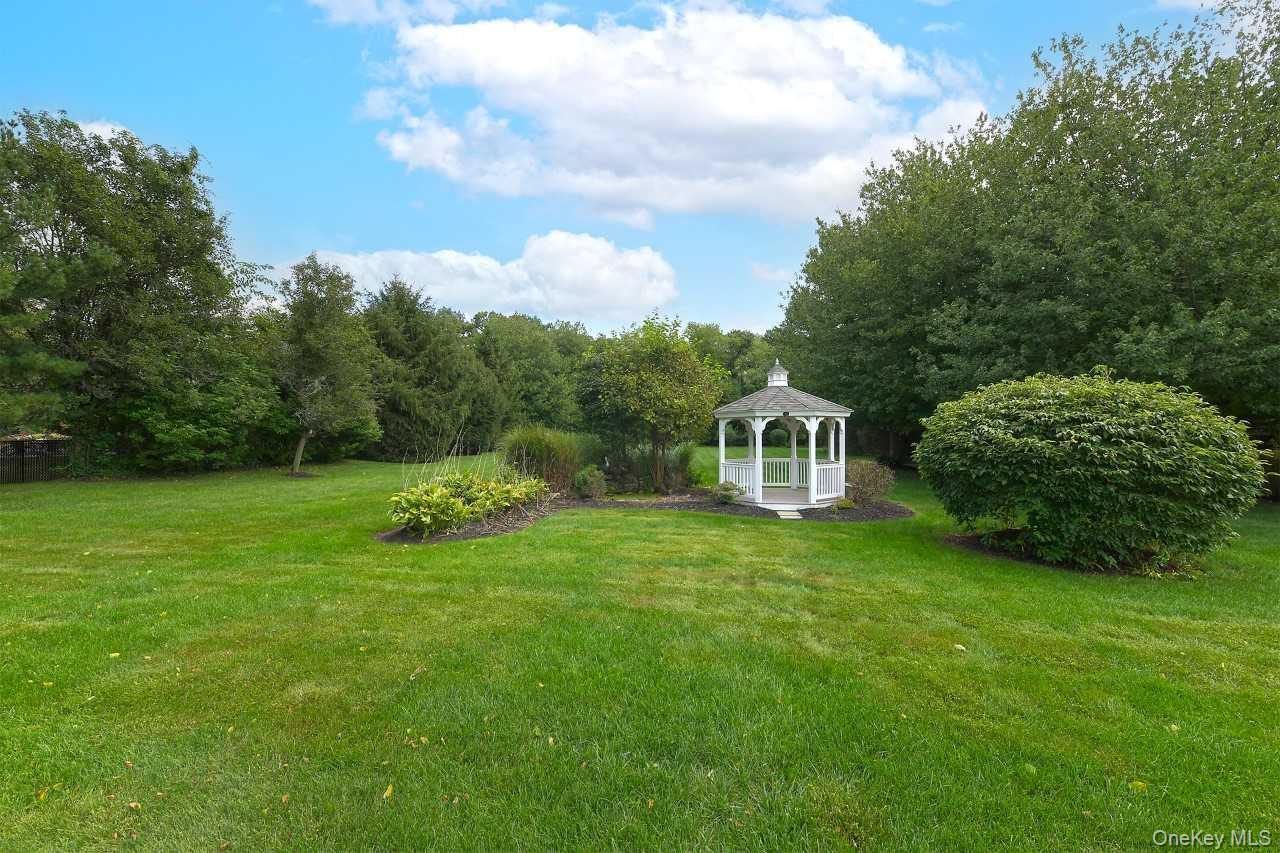 Single Family Pine Acre Boulevard  Suffolk County, NY 11746, MLS-1055168-21