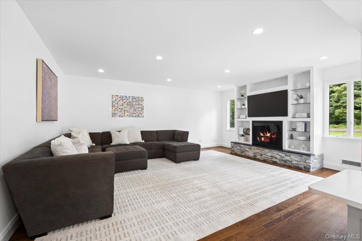 Single Family Wykagyl Terrace  Westchester County, NY 10804, MLS-1055177-7