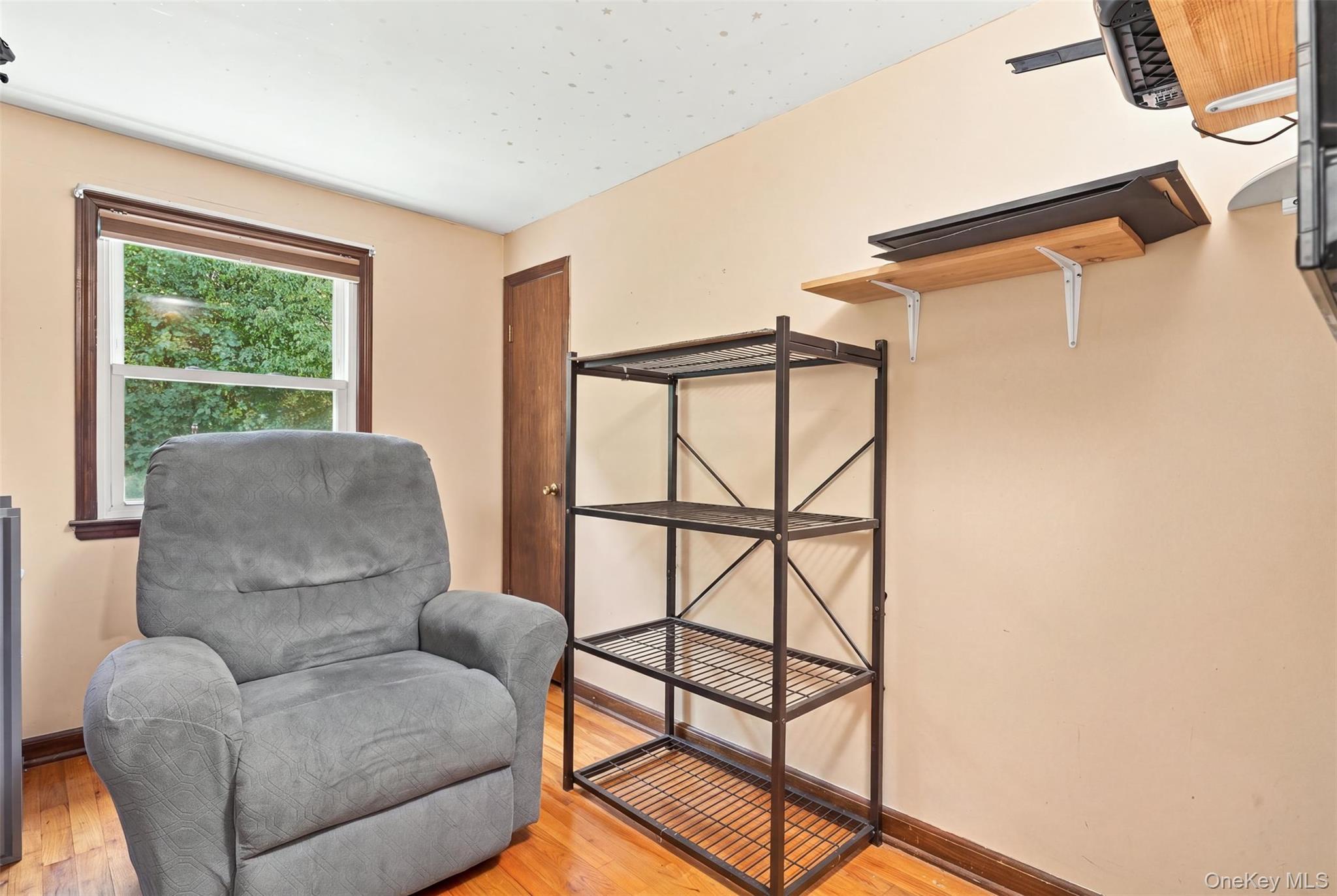 Single Family Birchwood Drive Ulster County, NY 12566, MLS-1055178-13