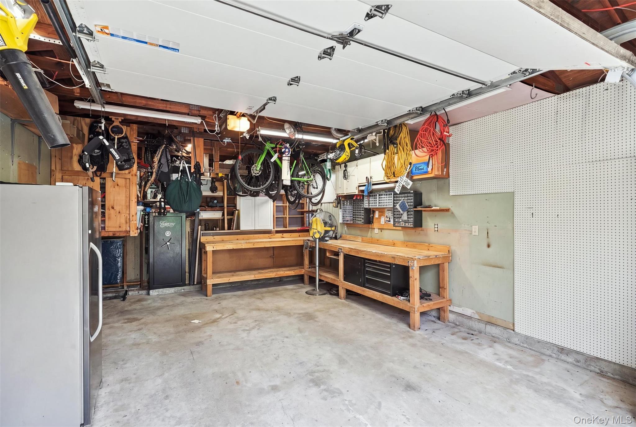 Single Family Birchwood Drive Ulster County, NY 12566, MLS-1055178-23