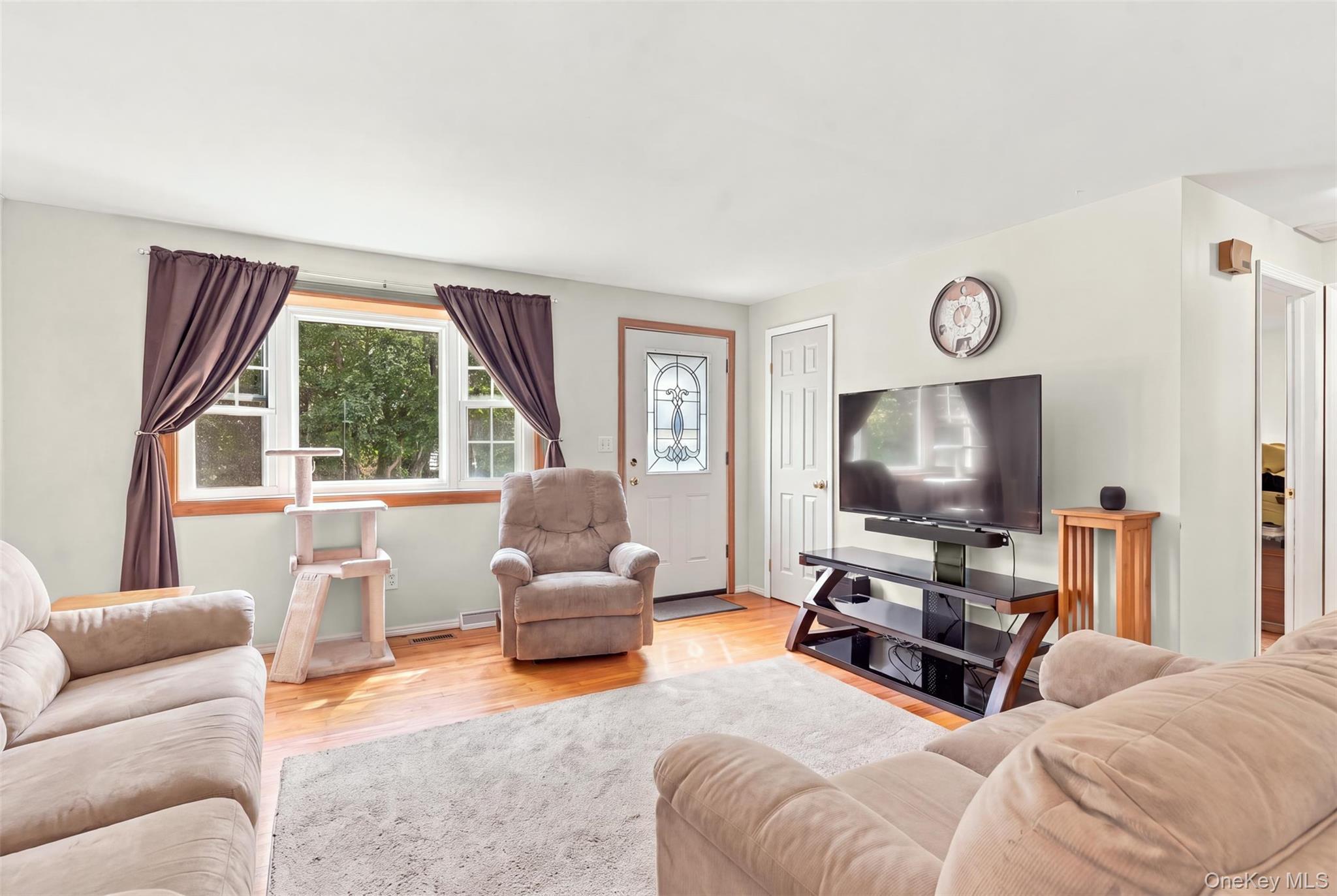 Single Family Birchwood Drive Ulster County, NY 12566, MLS-1055178-4