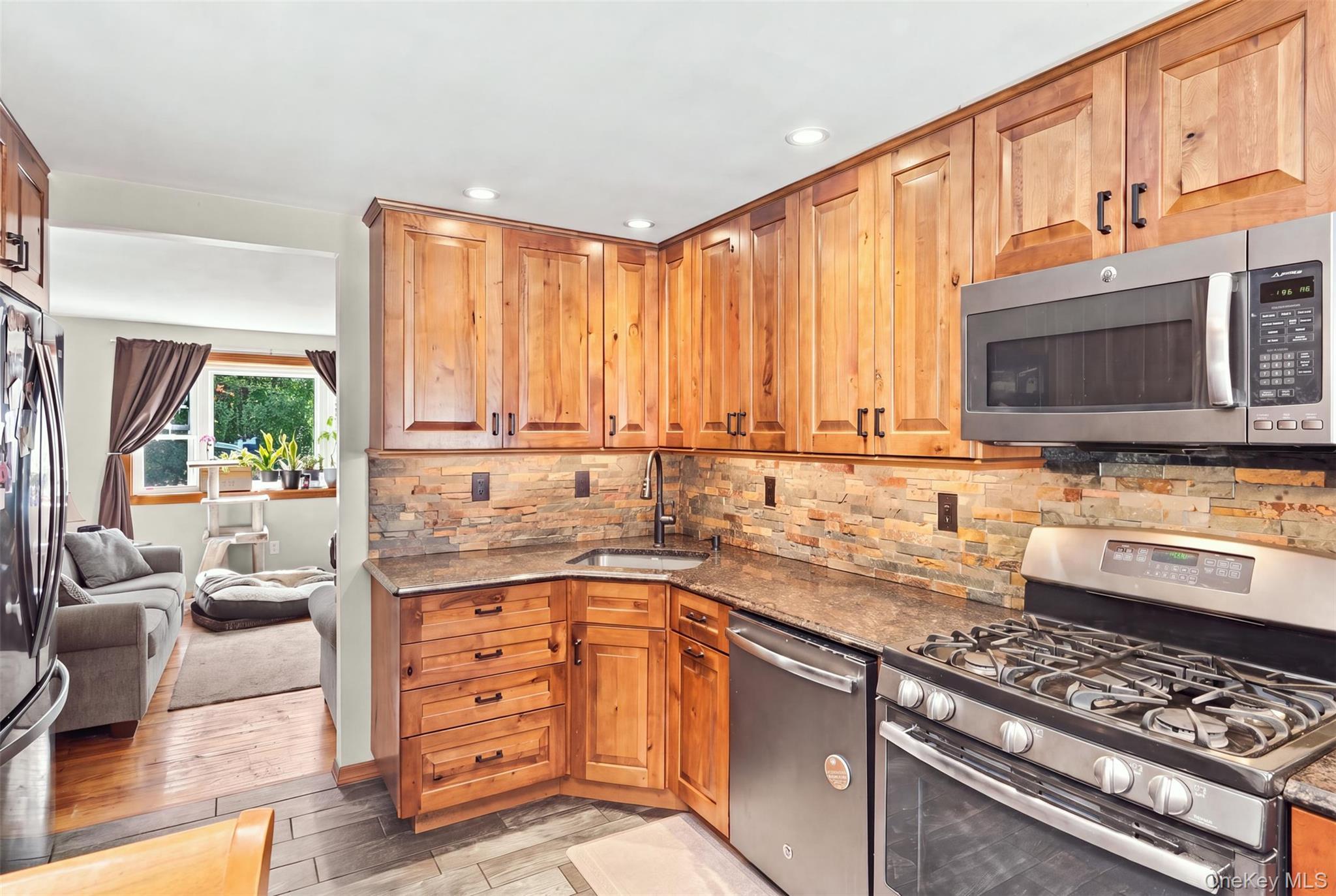 Single Family Birchwood Drive Ulster County, NY 12566, MLS-1055178-9