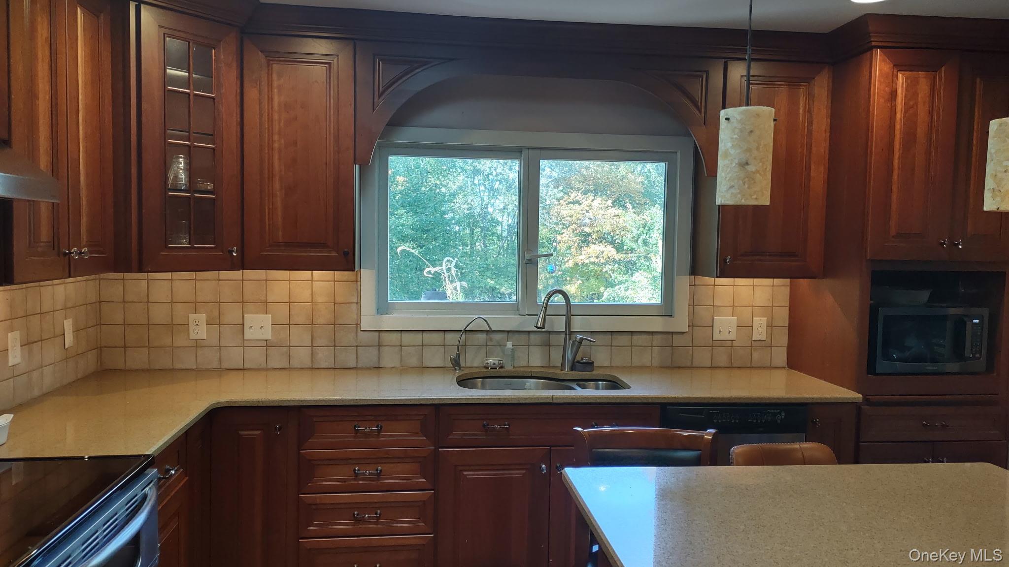 Single Family Mandalay Drive Dutchess County, NY 12603, MLS-1055186-9