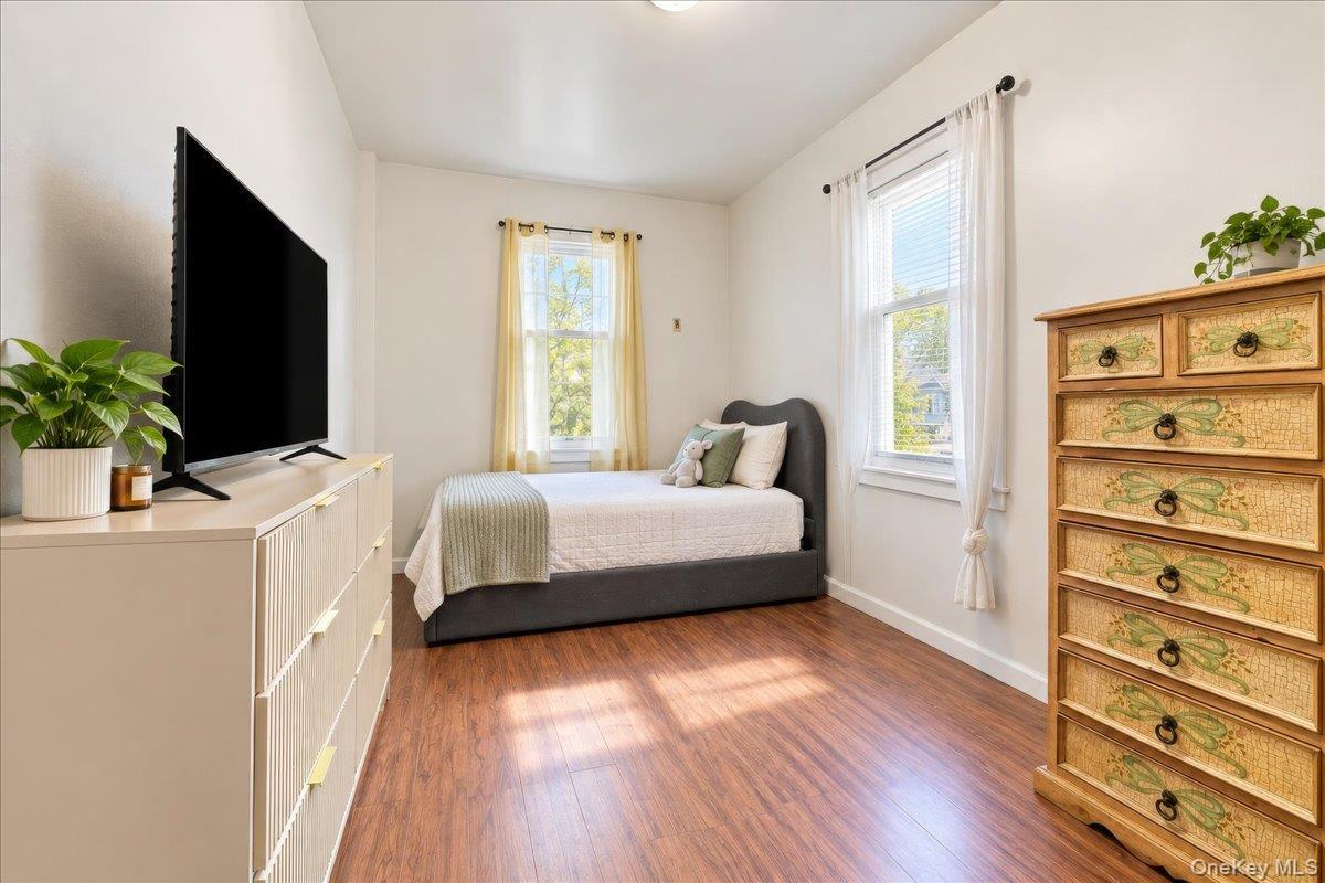 Single Family Bronx River Avenue Bronx, NY 10472, MLS-1055189-5