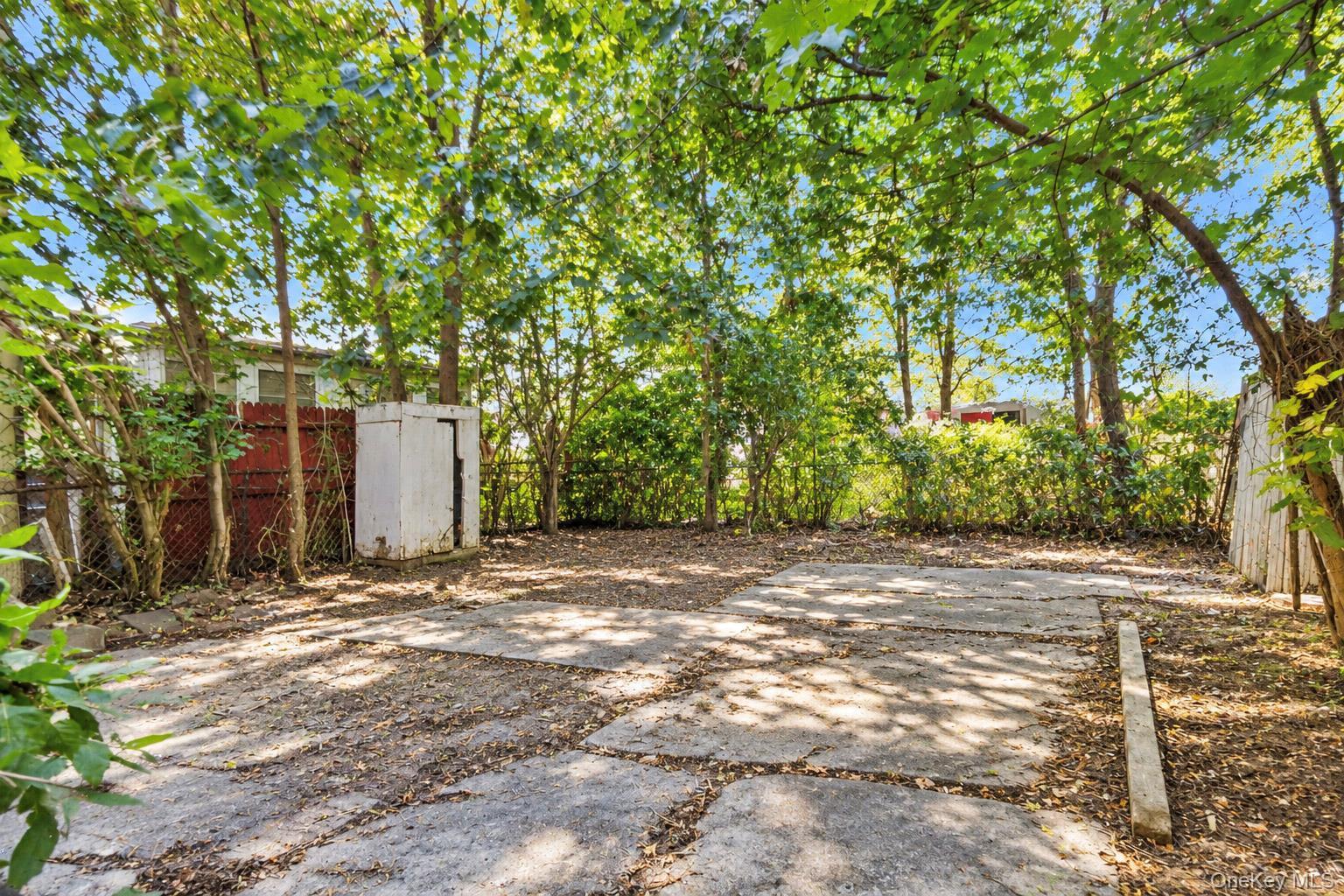 Single Family Mapes Avenue  Bronx, NY 10460, MLS-1055212-9