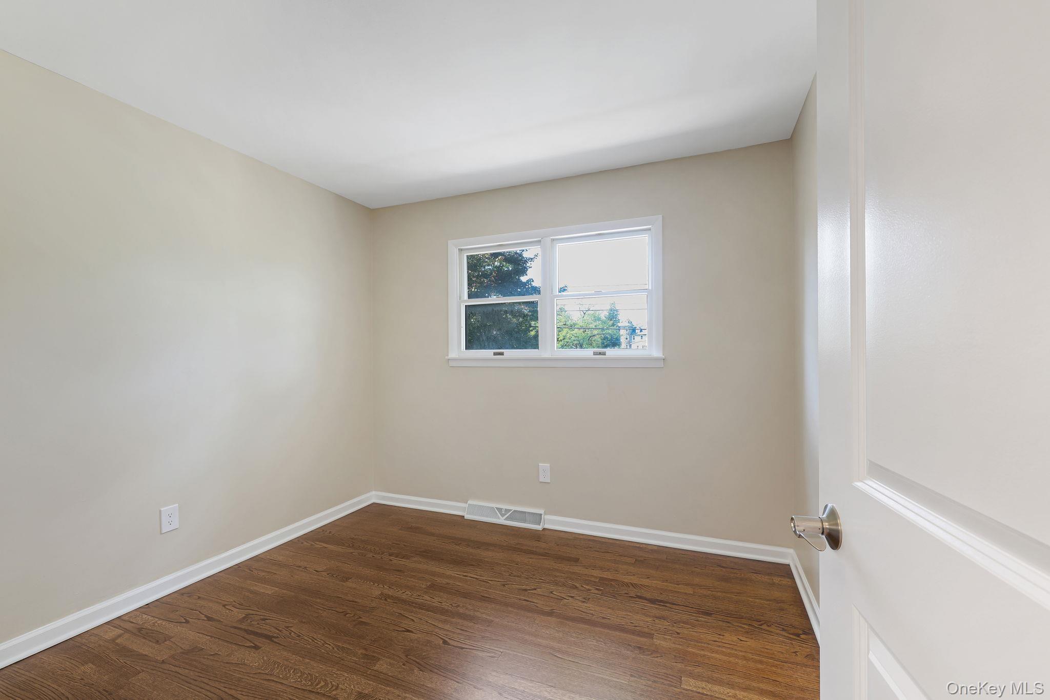 Single Family Wawayanda Avenue  Orange County, NY 10940, MLS-1055220-21