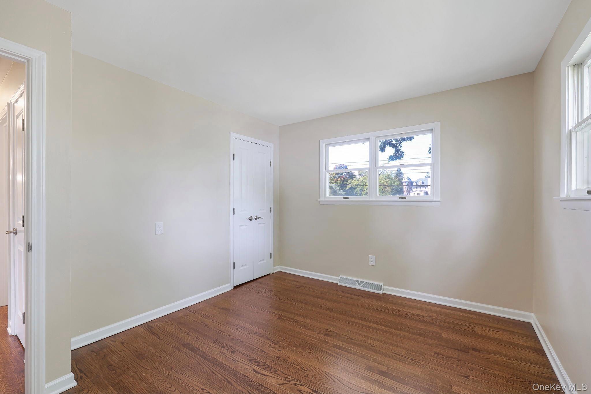 Single Family Wawayanda Avenue  Orange County, NY 10940, MLS-1055220-23