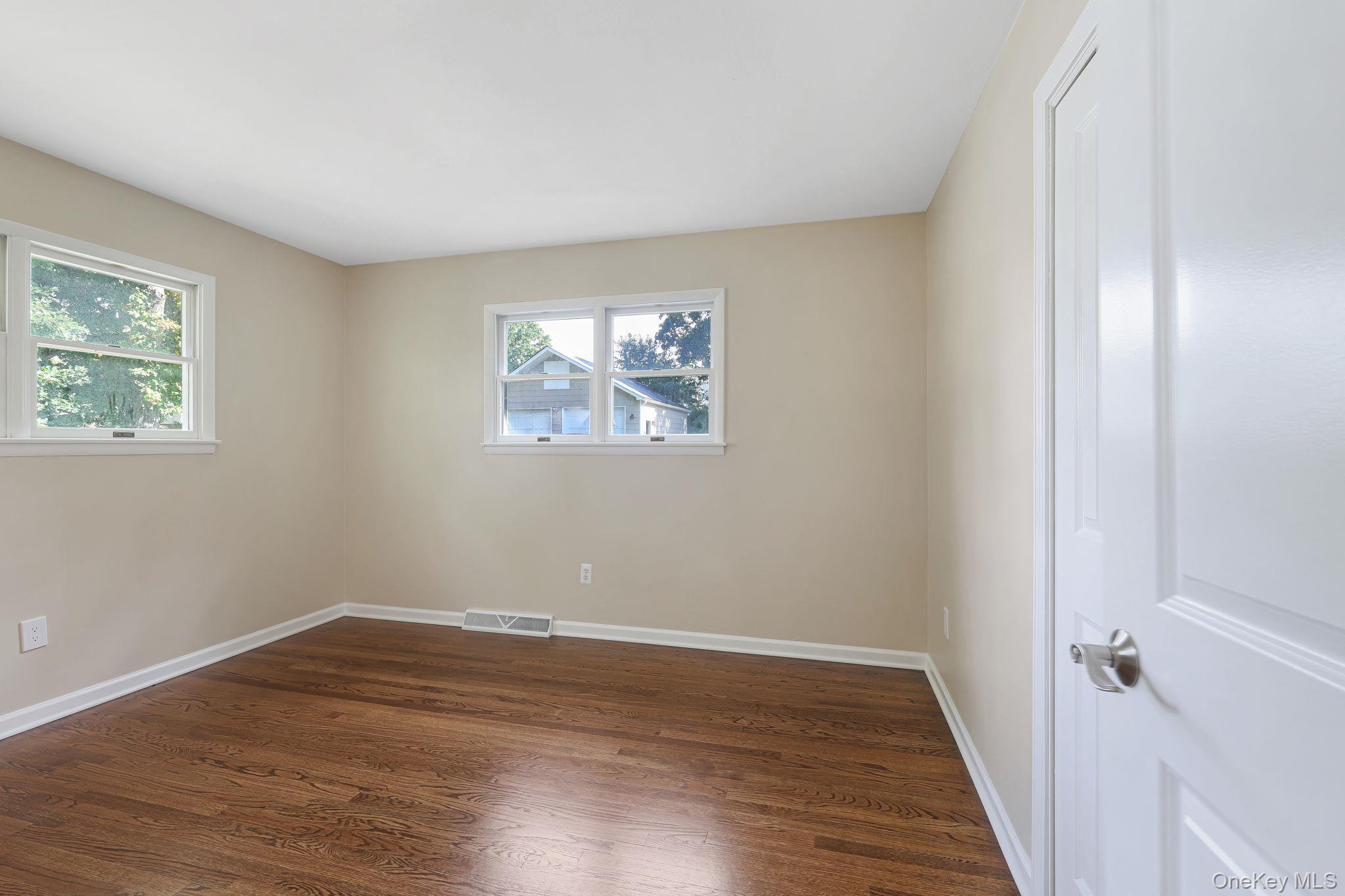Single Family Wawayanda Avenue  Orange County, NY 10940, MLS-1055220-25