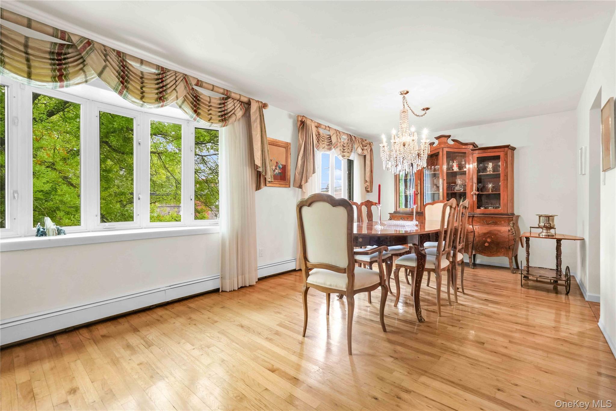 Single Family 11th Avenue  Queens, NY 11357, MLS-1055235-16