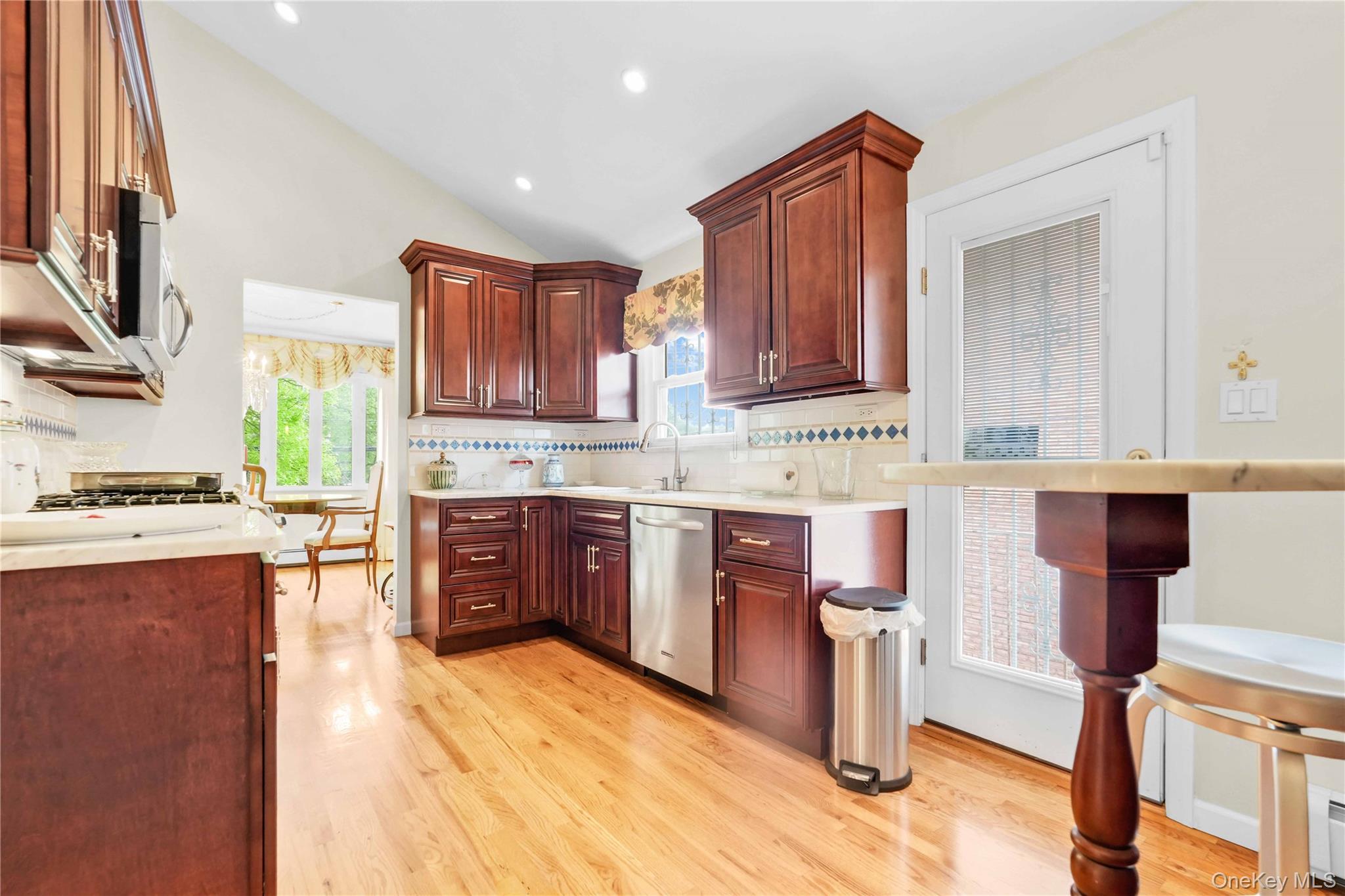 Single Family 11th Avenue  Queens, NY 11357, MLS-1055235-17