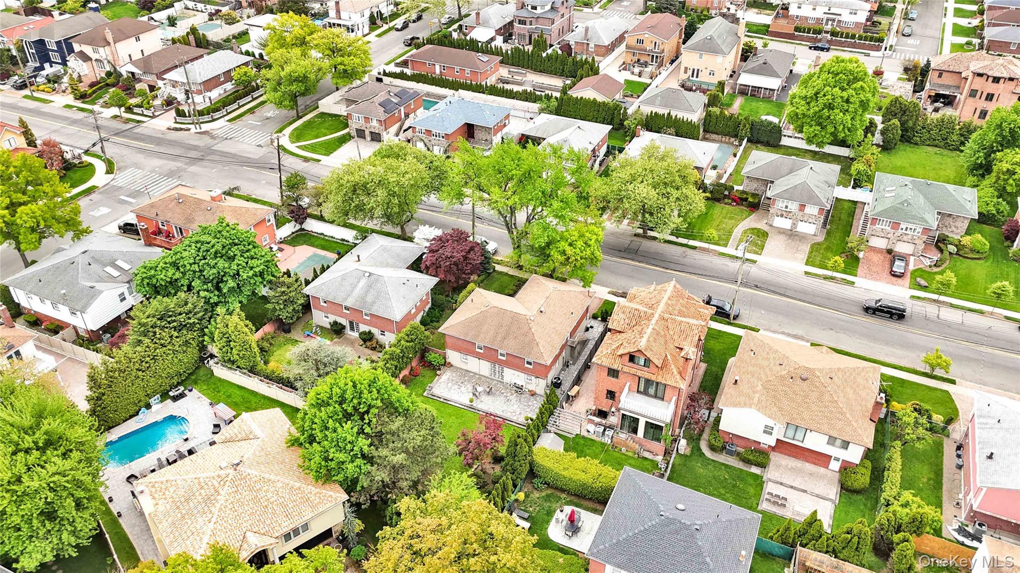 Single Family 11th Avenue  Queens, NY 11357, MLS-1055235-7