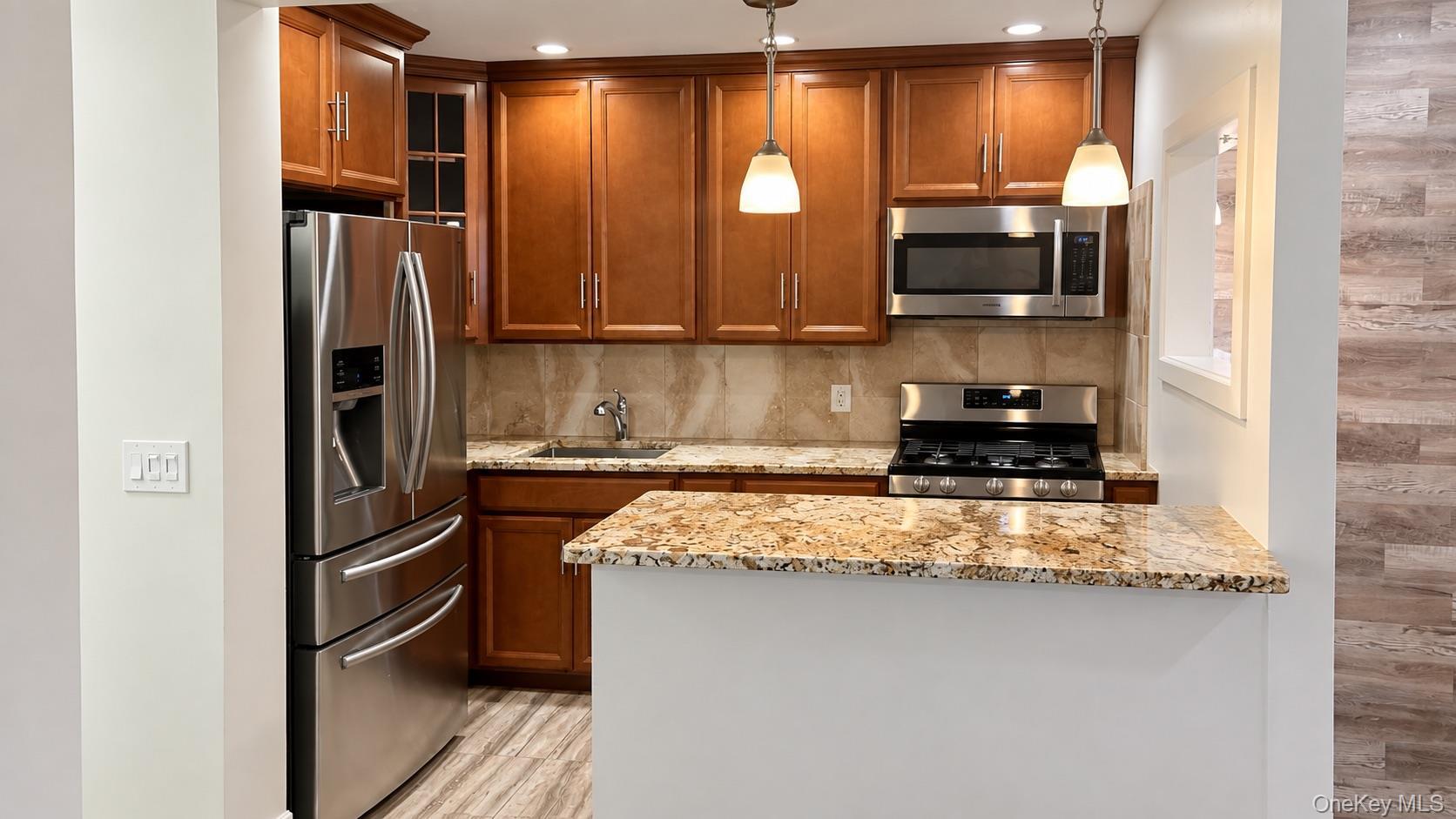 Single Family Mckibbin Court Brooklyn, NY 11206, MLS-1055252-4