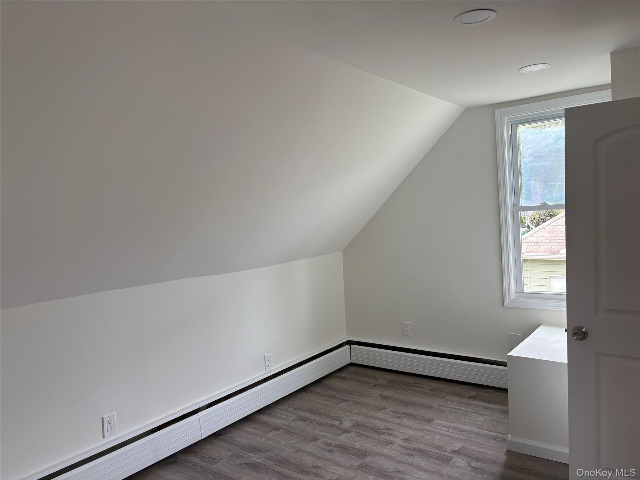 Single Family S 5th Avenue Suffolk County, NY 11717, MLS-1055255-10
