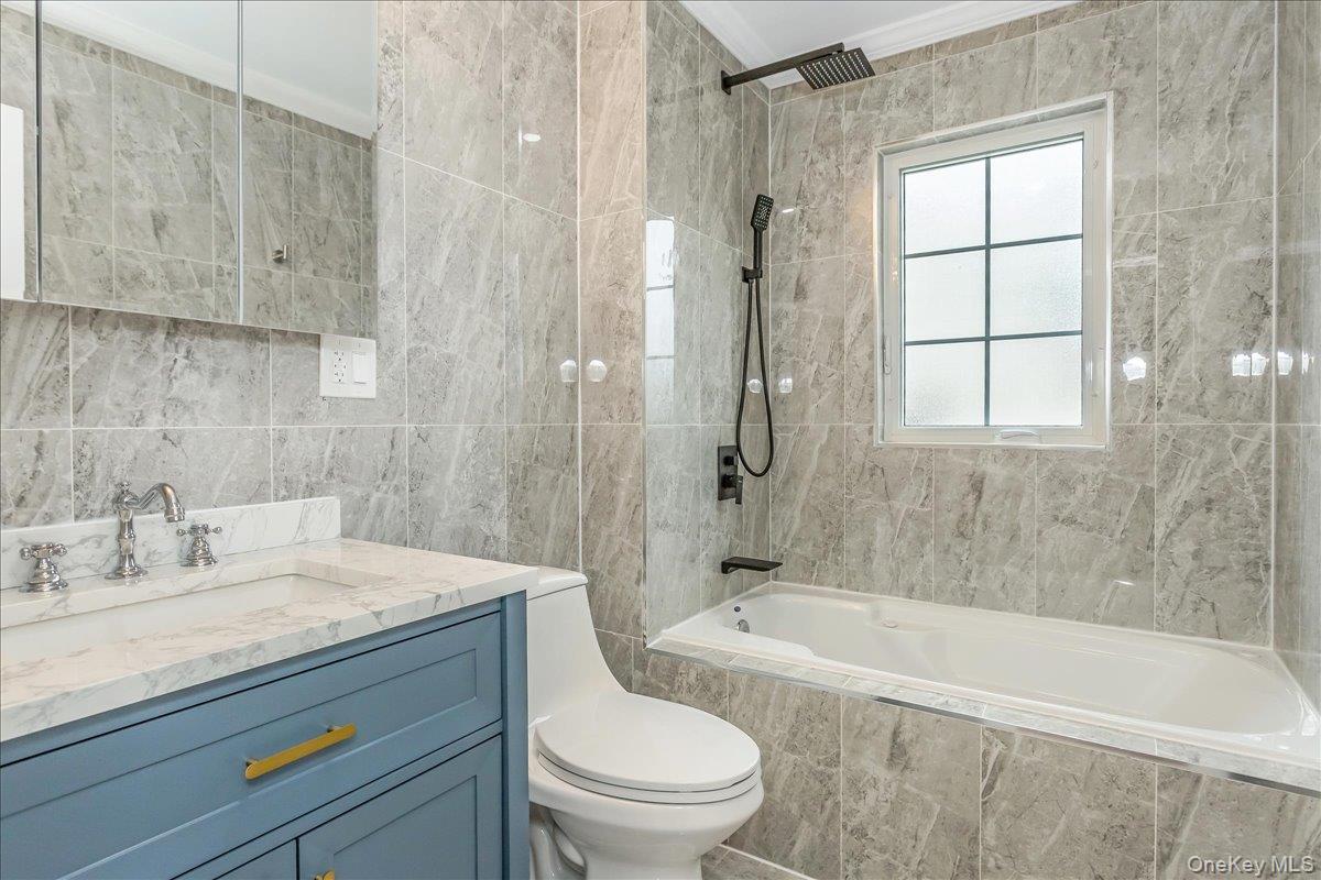 Single Family Caney Road Queens, NY 11422, MLS-1055273-10