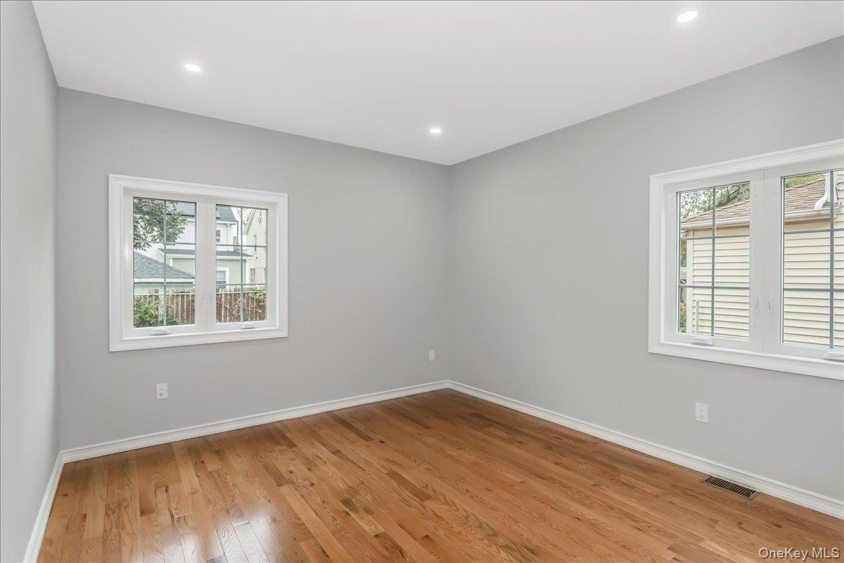 Single Family Caney Road Queens, NY 11422, MLS-1055273-12