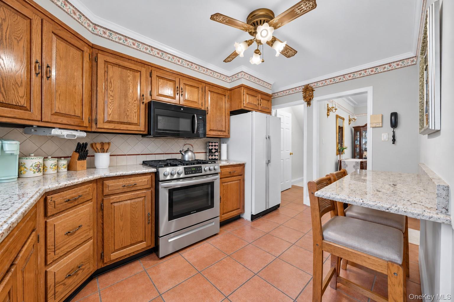 Single Family 46th Avenue Queens, NY 11358, MLS-1055278-7