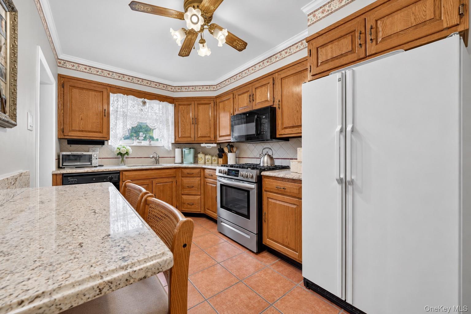 Single Family 46th Avenue Queens, NY 11358, MLS-1055278-8