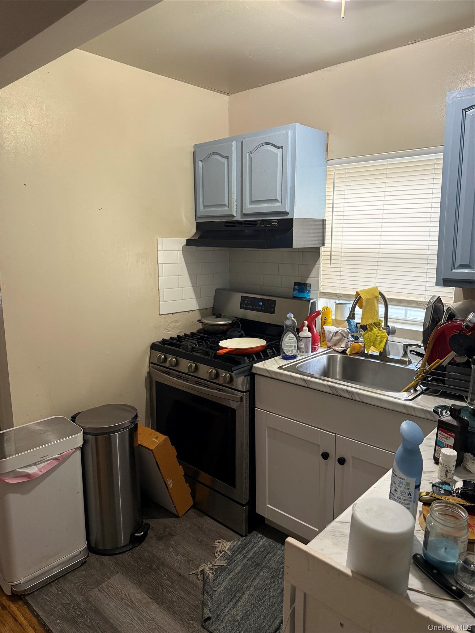 Single Family 222nd Street  Queens, NY 11413, MLS-1055298-15