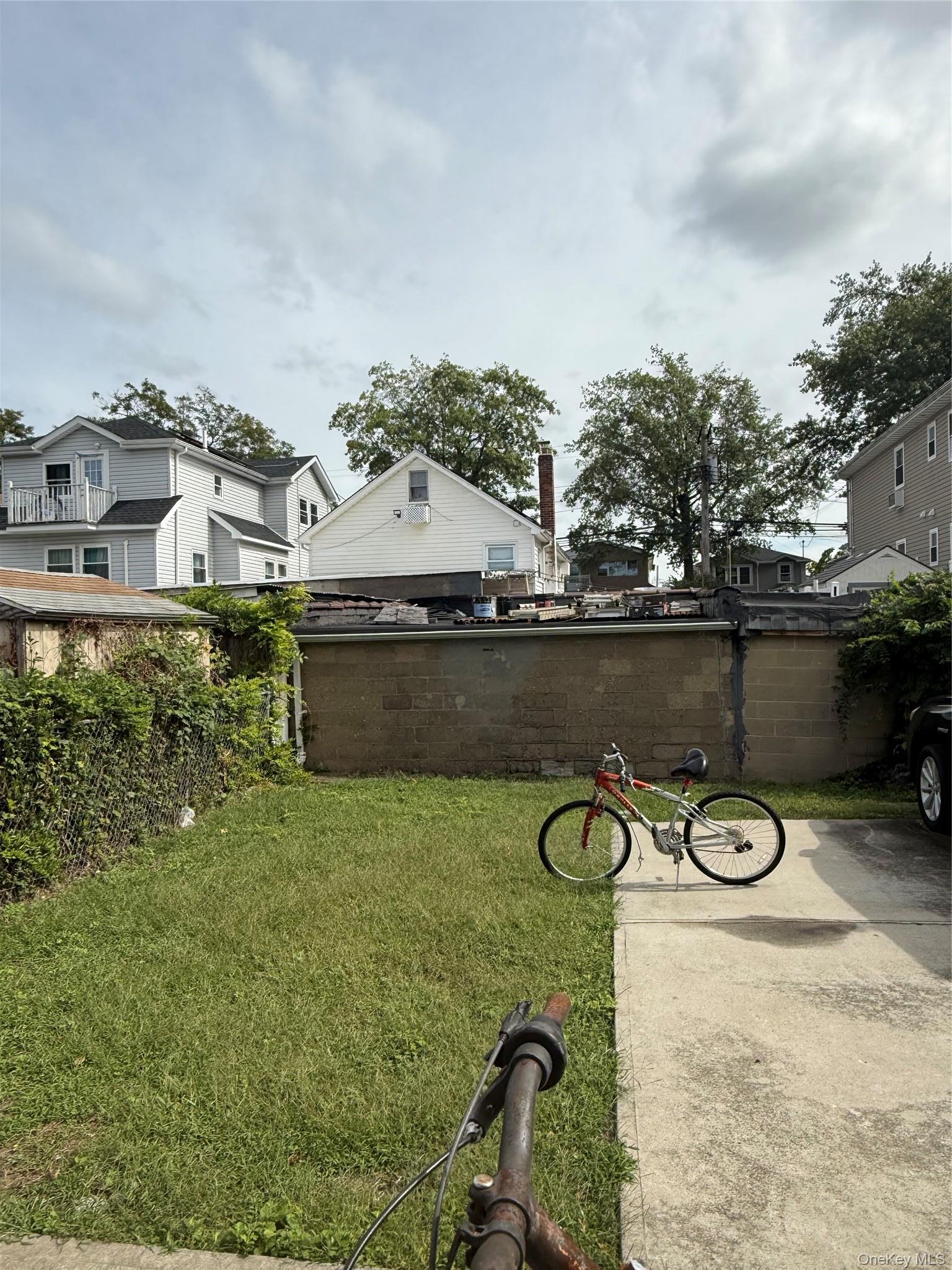 Single Family 222nd Street  Queens, NY 11413, MLS-1055298-29