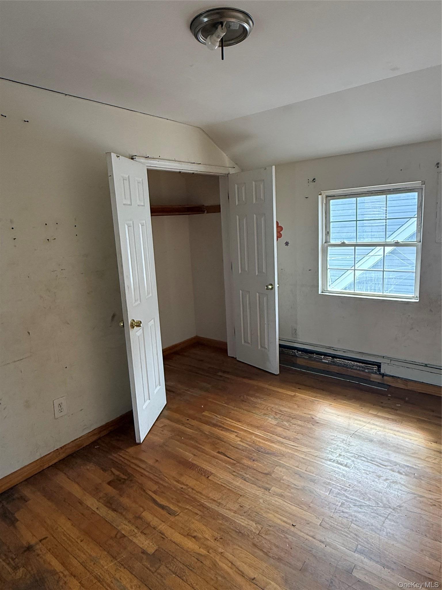 Single Family 222nd Street  Queens, NY 11413, MLS-1055298-8