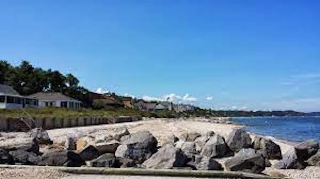 Single Family Pier Avenue  Suffolk County, NY 11901, MLS-1055304-17