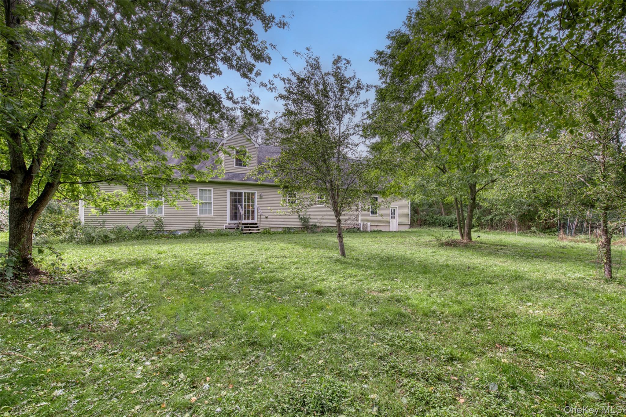 Single Family Pier Avenue  Suffolk County, NY 11901, MLS-1055304-3