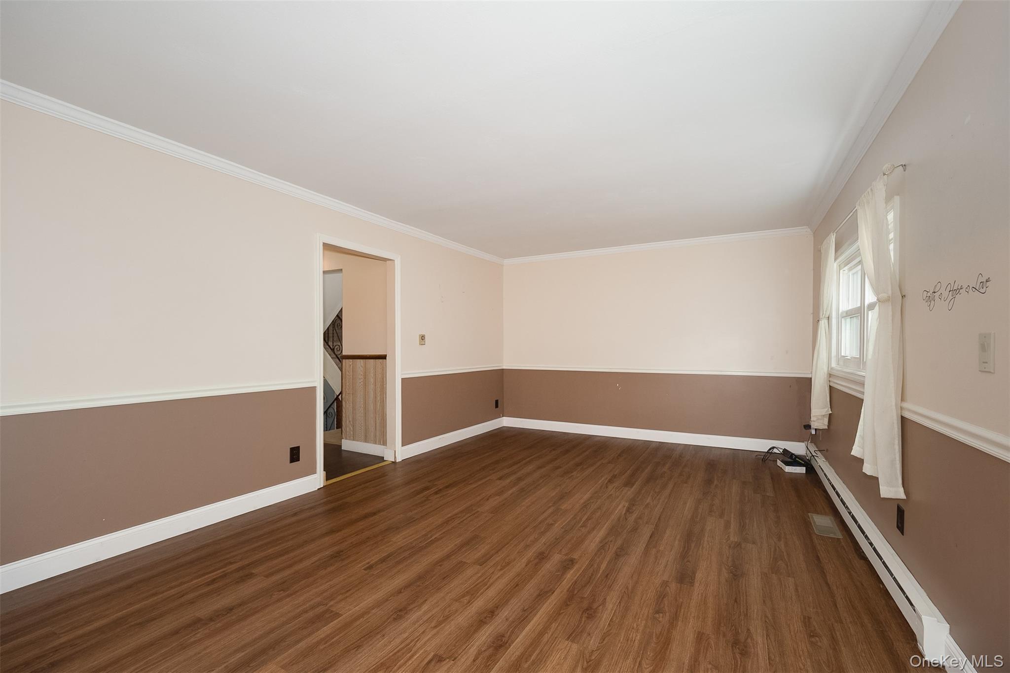 Single Family Boxwood Court Dutchess County, NY 12601, MLS-1055305-11