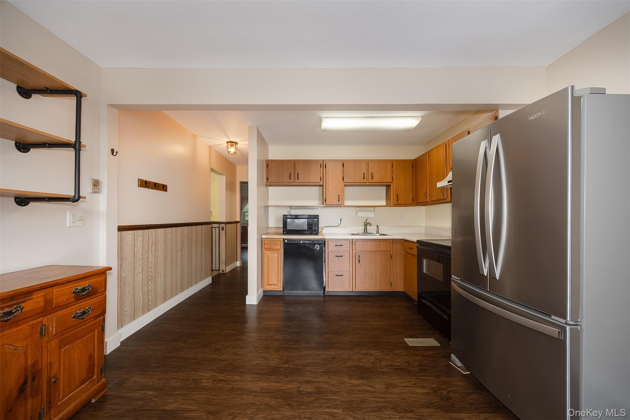 Single Family Boxwood Court Dutchess County, NY 12601, MLS-1055305-5