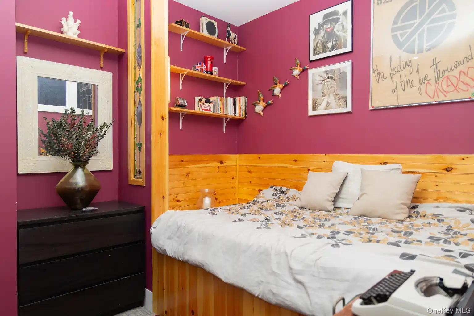 Single Family 67th Place  Queens, NY 11385, MLS-1055350-8
