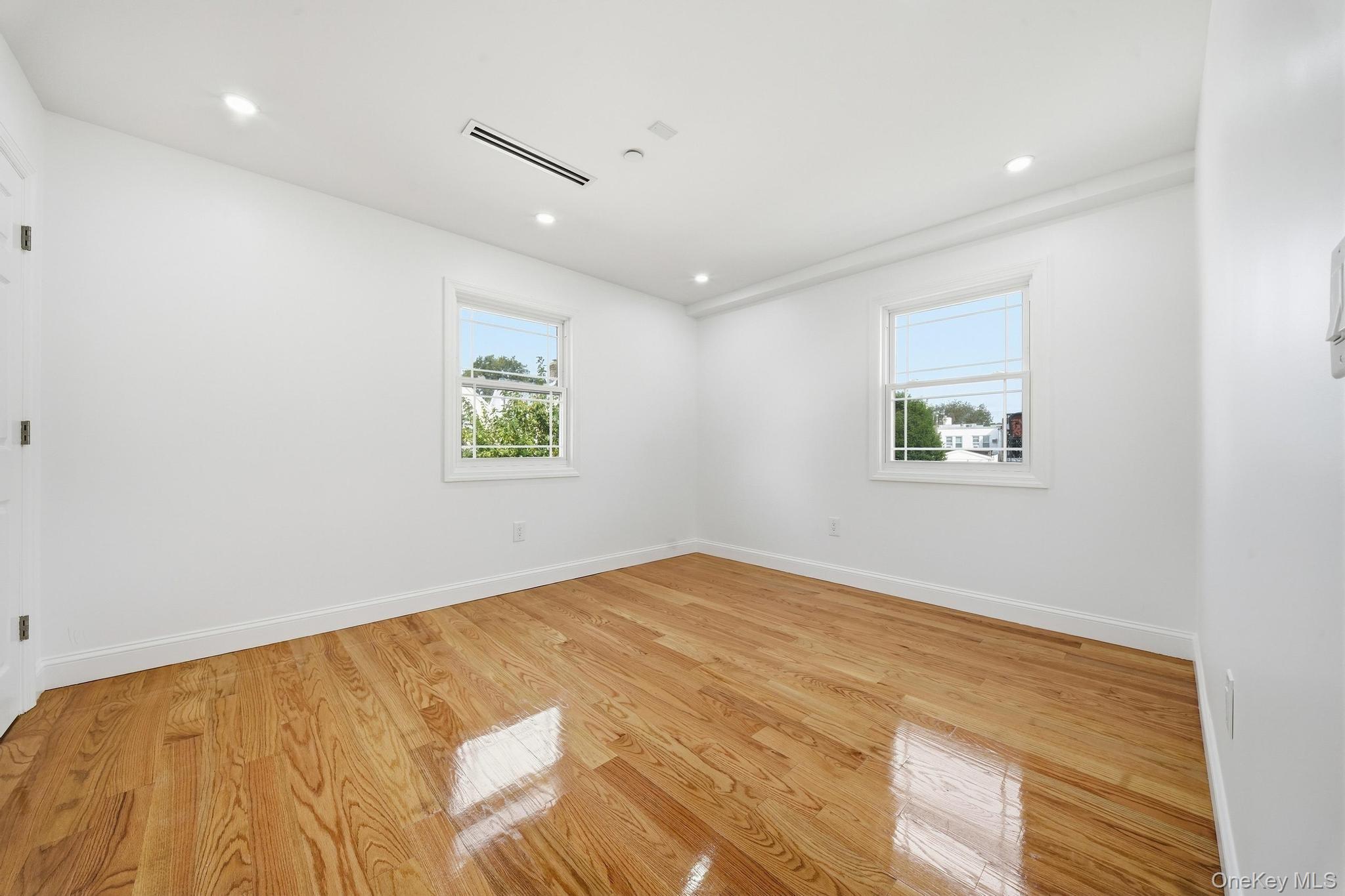Single Family 135 Street Queens, NY 11420, MLS-1055359-19