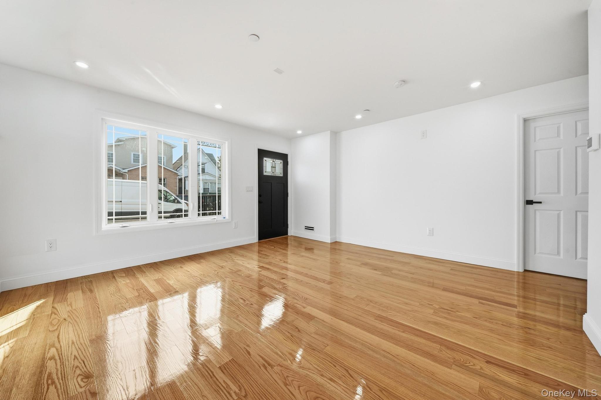 Single Family 135 Street Queens, NY 11420, MLS-1055359-4