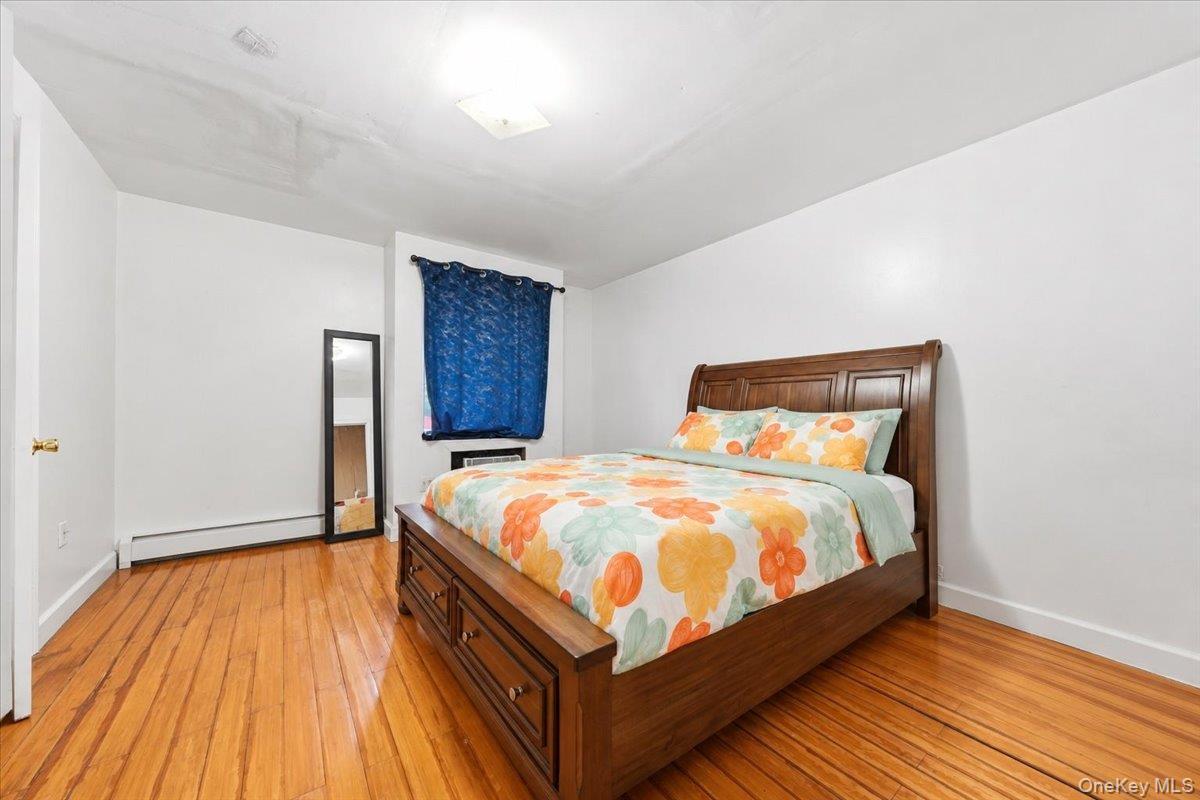 Single Family Arthur Avenue  Bronx, NY 10457, MLS-1055372-12