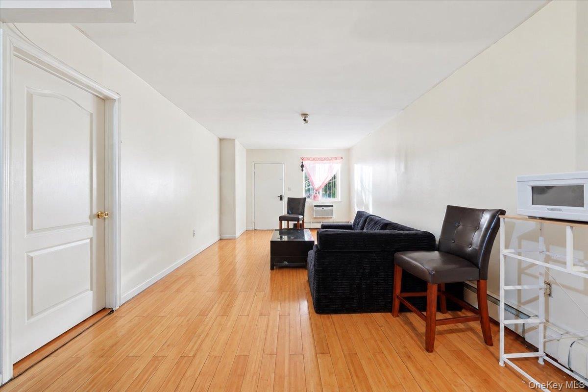 Single Family Arthur Avenue  Bronx, NY 10457, MLS-1055372-5