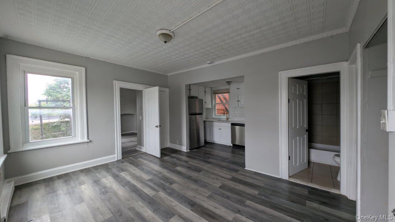 Single Family N Hamilton Street  Dutchess County, NY 12601, MLS-1055409-5