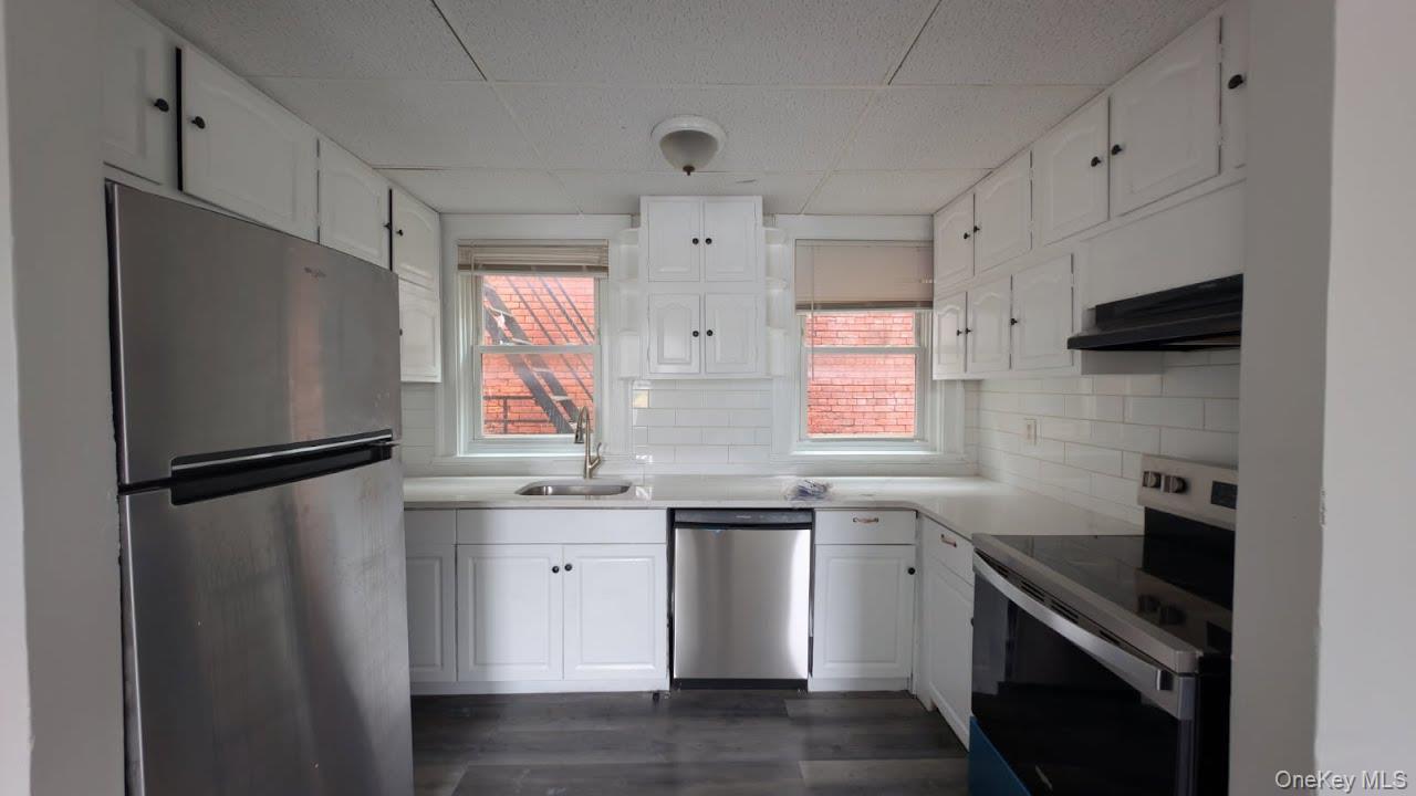 Single Family N Hamilton Street  Dutchess County, NY 12601, MLS-1055409-6