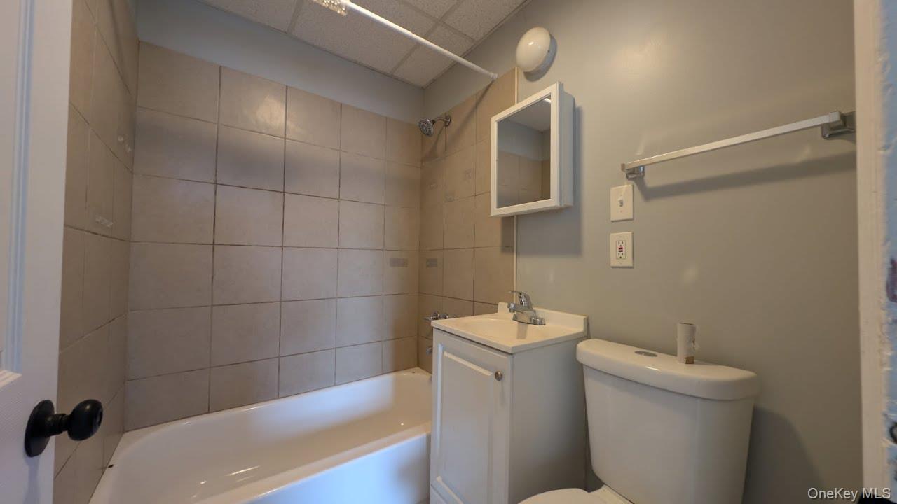 Single Family N Hamilton Street  Dutchess County, NY 12601, MLS-1055409-8