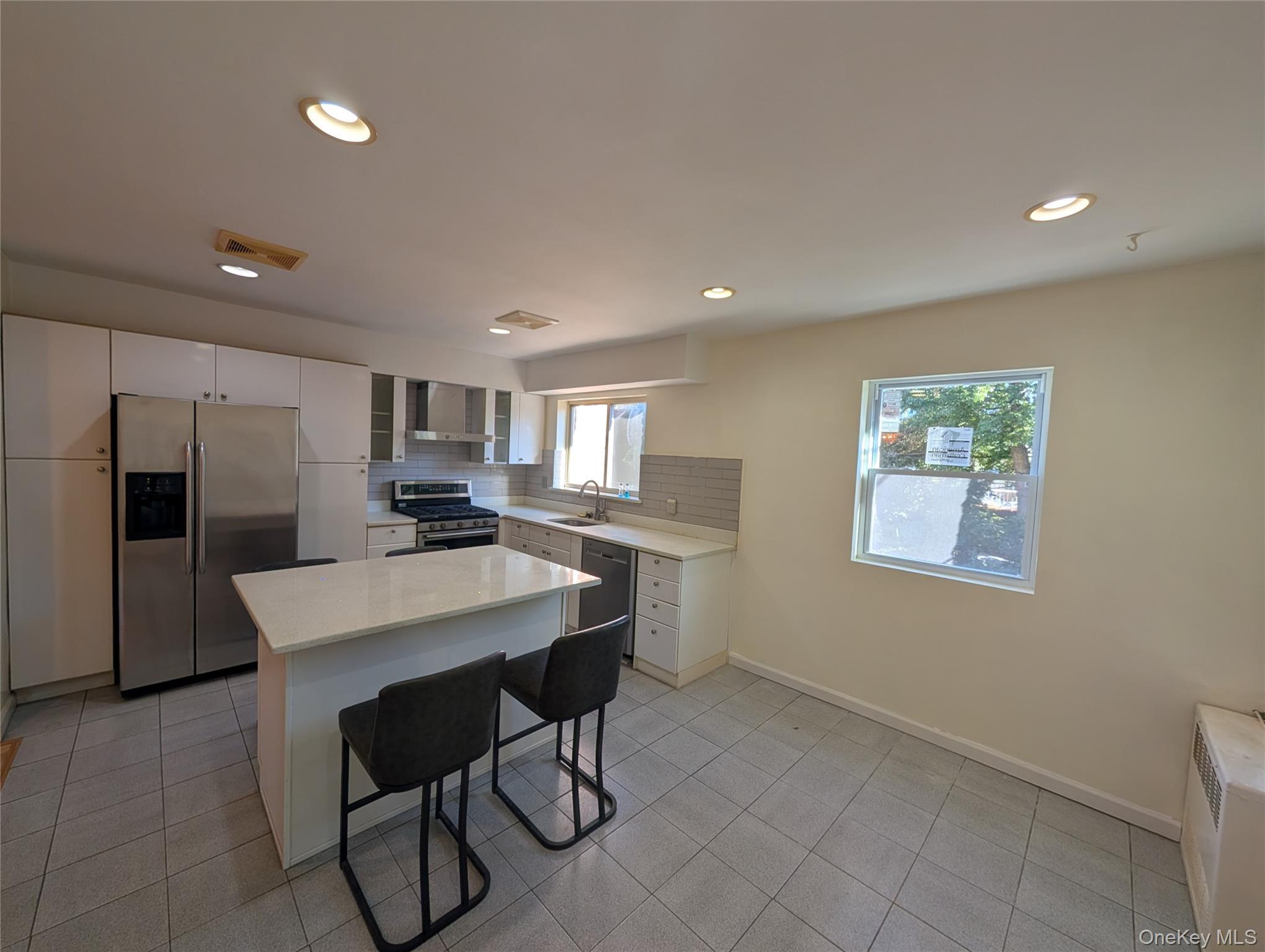 Single Family 77th Road Queens, NY 11367, MLS-1055417-4