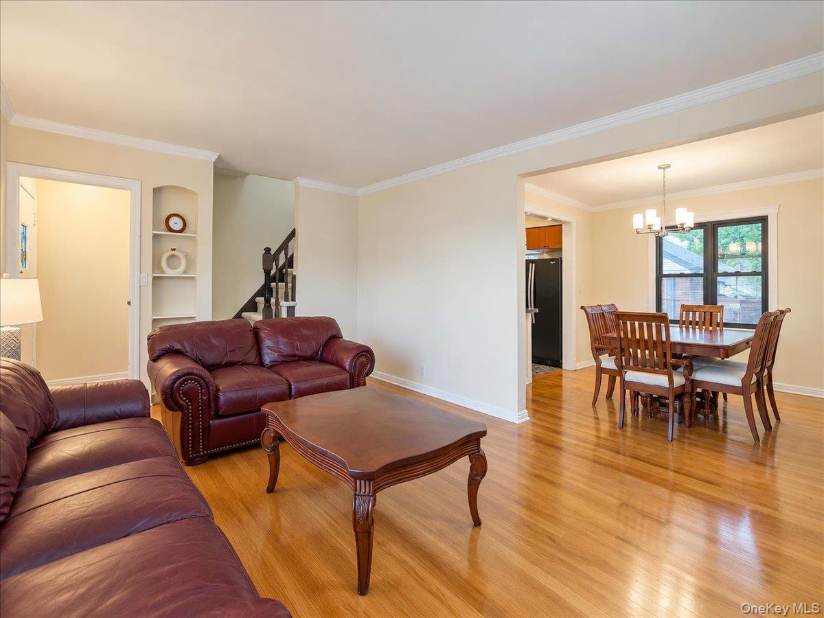 Single Family 181st Street  Queens, NY 11366, MLS-1055421-13