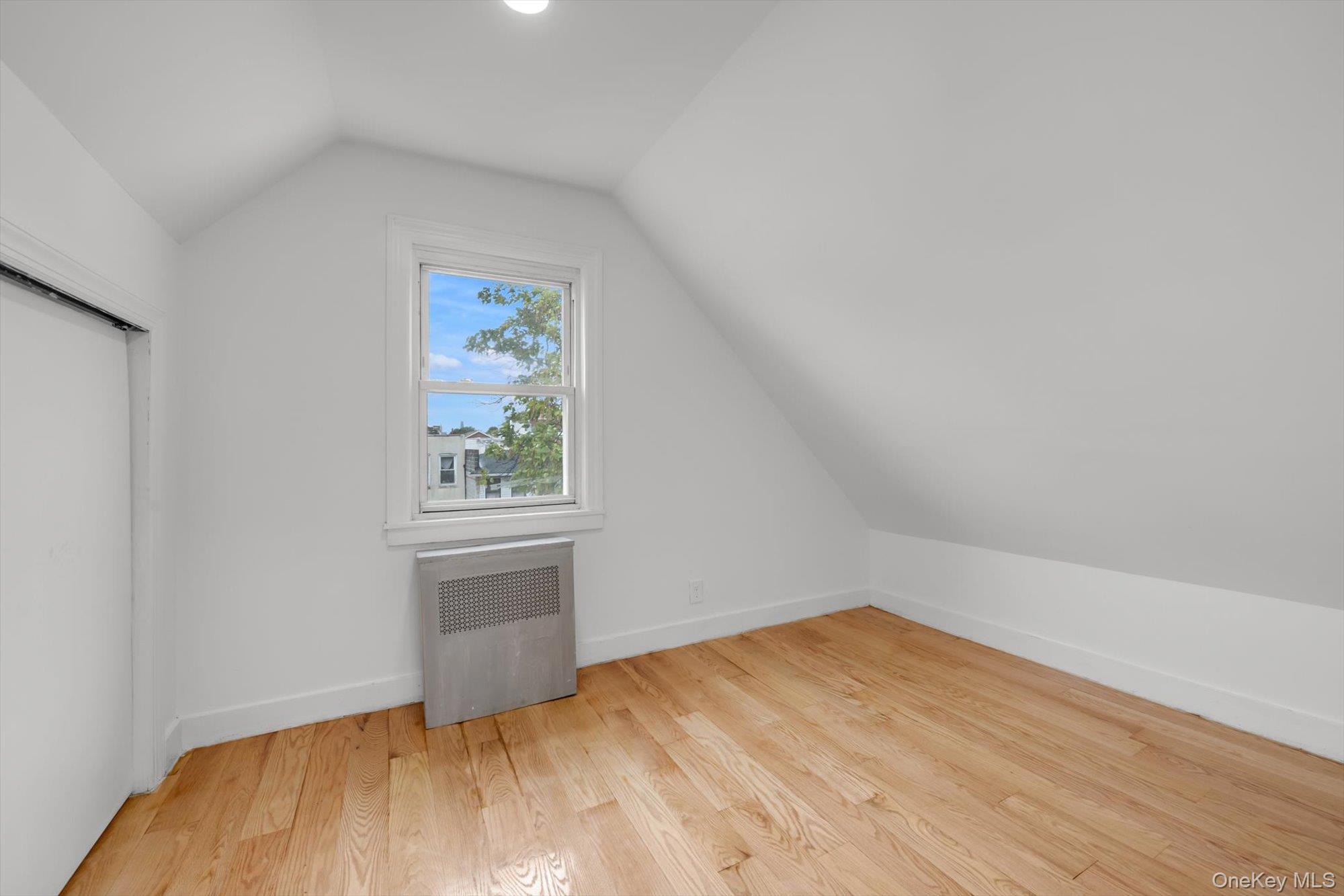 Single Family 105 St  Queens, NY 11369, MLS-1055447-15