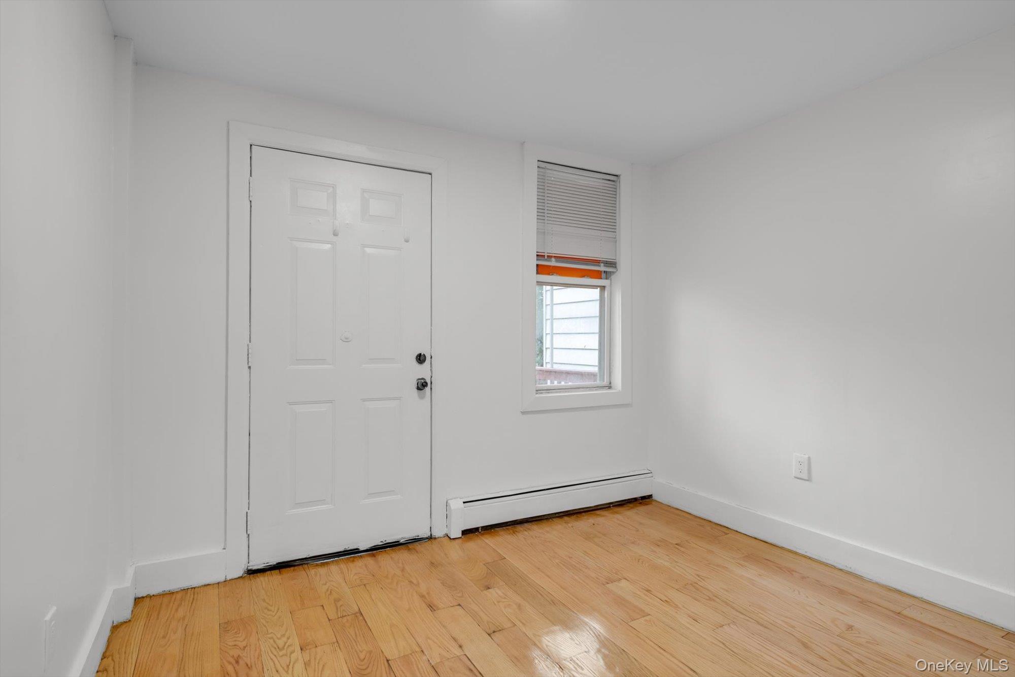 Single Family 105 St  Queens, NY 11369, MLS-1055447-6
